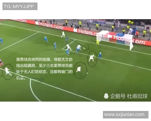 伊拉克与日本足球魔方对决解析:战术较量与球队风格的深度剖析